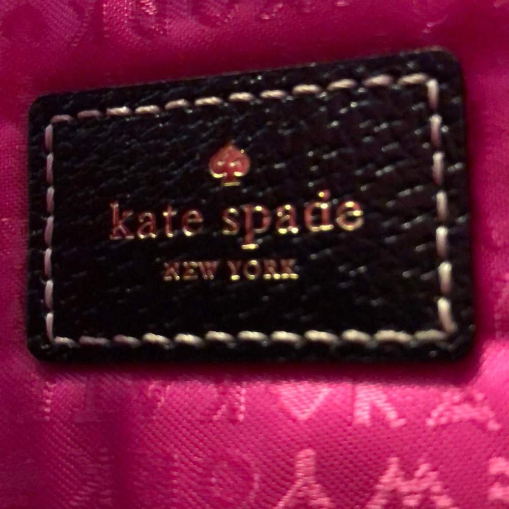 SOLD SOLD SOLD KATE SPADE LEATHER LAPTOP CASE - Picture 5 of 8